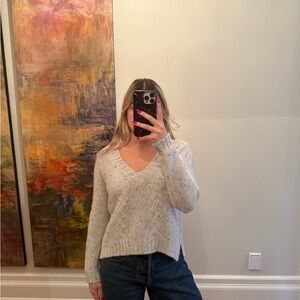 Mason Women's V-Neck Sweater - Cream